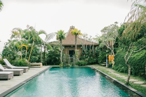 Pondok Kawinaya — Singaraja