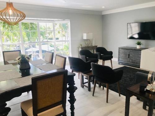 Sea Turtle Inn - photo 29