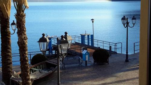 IseoLakeRental Borgo Lago — 4-Star Luxury Hotel in Riva Di Solto, Italy