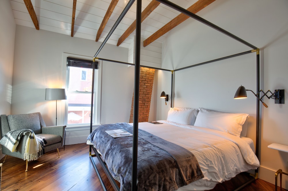 American Beech Hotel - photo 5