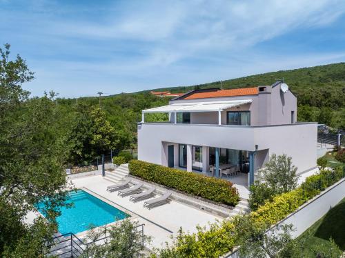 Villa Alba Labin — 4-Star Luxury Hotel in Jadranovo, Croatia