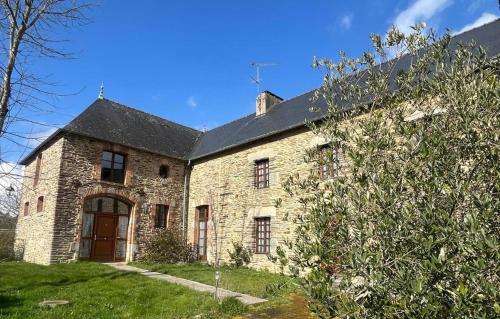 Le clos de Brocéliande — hotel in Caro
