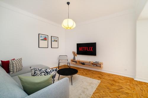 WHome Bright Modern Apartment in the Heart of Alvalade — 4-Star Luxury Hotel in Lisbon, Portugal