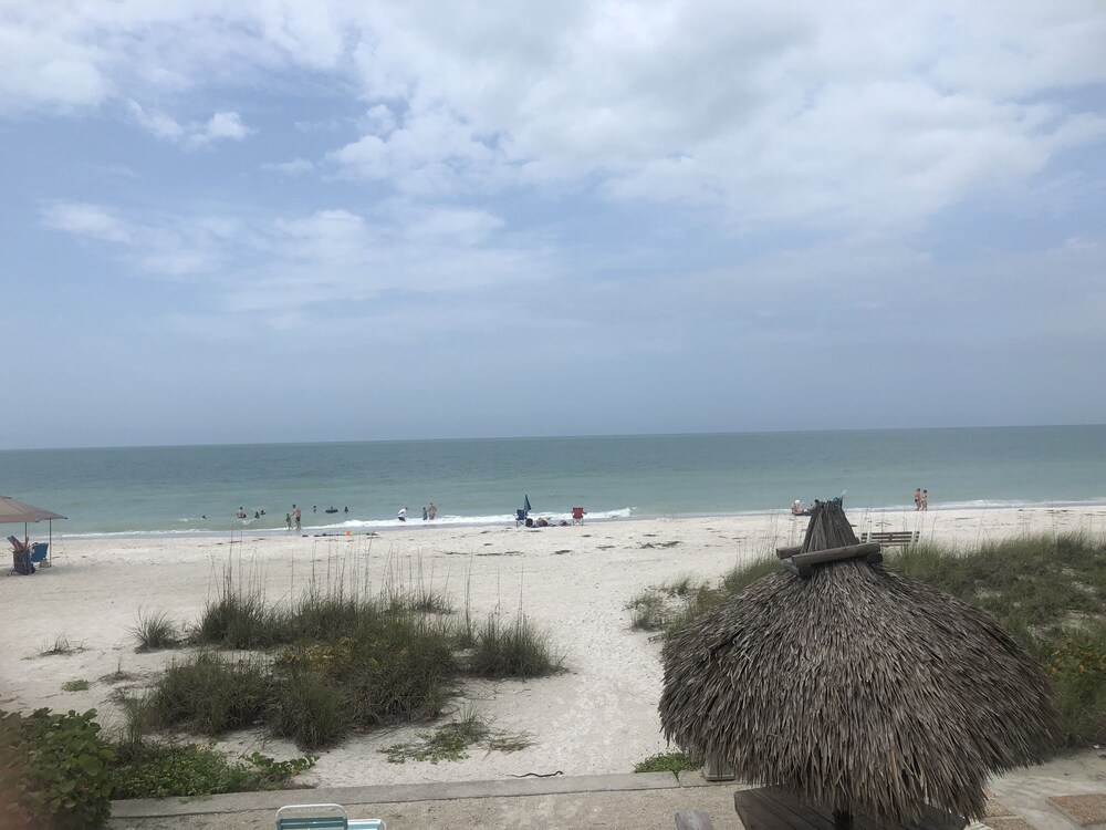 Coconuts Beach Resort - photo 110