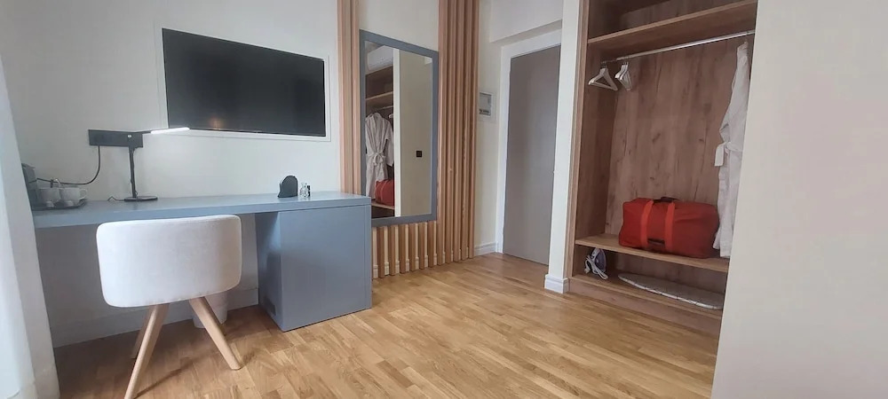 Elite Patras Suites — Patra — photo 3