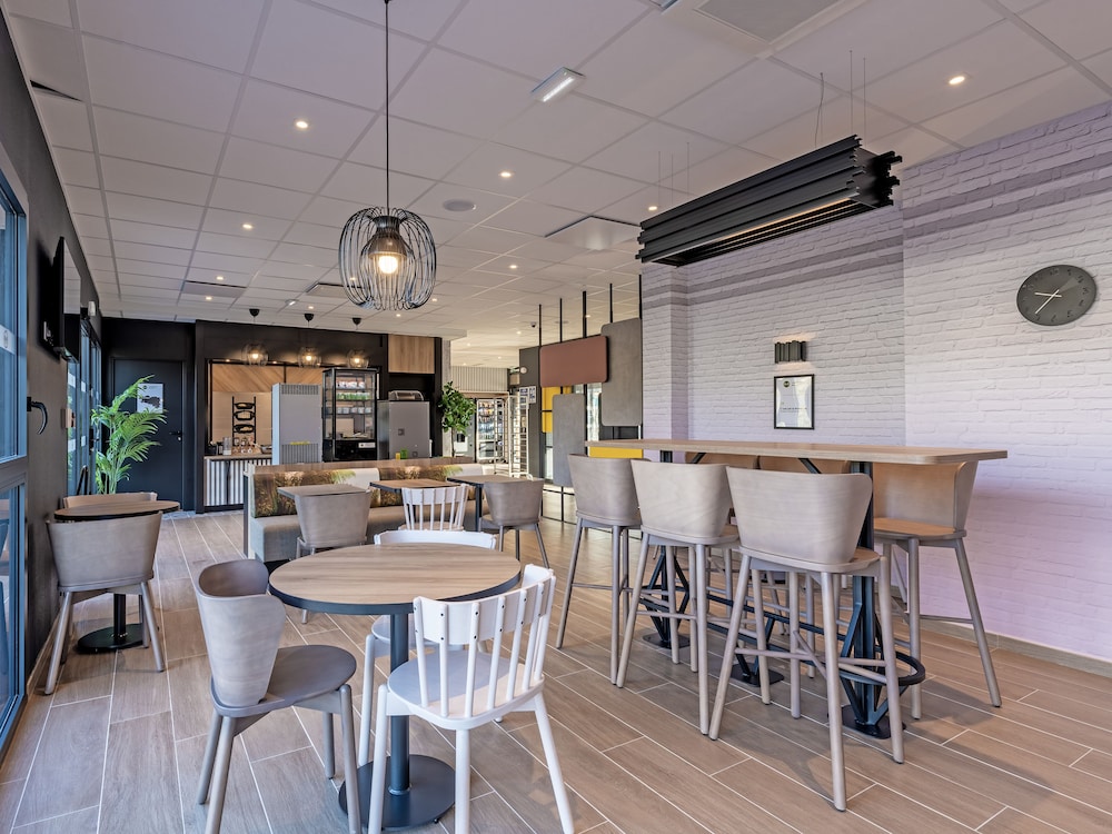 B&B Hotel Landerneau Bois Noir — hotel in Landerneau