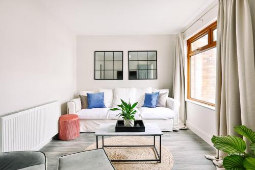 Family Town House — 4-Star Luxury Hotel in Belfast, United Kingdom