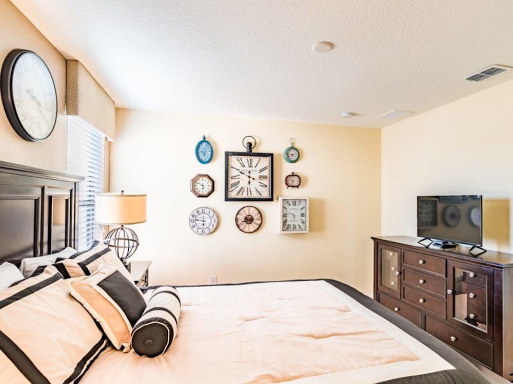 Villa in Champions Gate Resort 1467 - photo 17