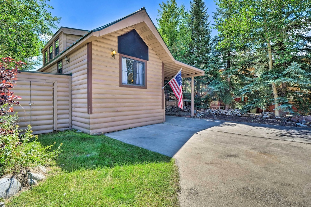 6 Mi to Ski Resort Lakefront Breckenridge Cabin - photo 12