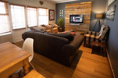 Modern Shabby Chic Apartment