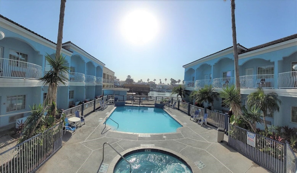 Casa Bella Hotel and Suites - photo 24