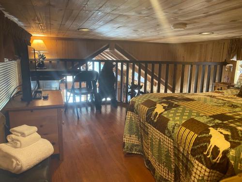 Cedar Pines Resort - photo 12