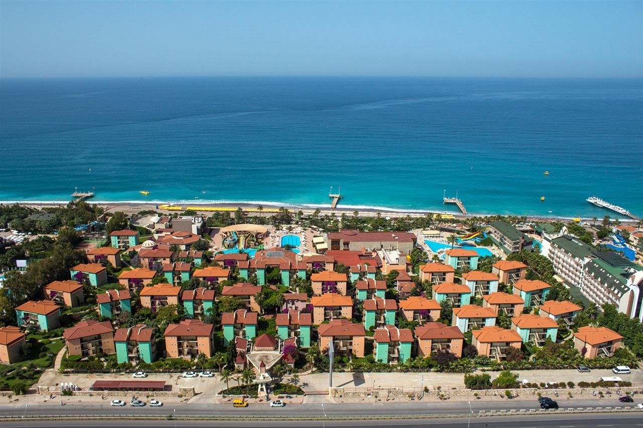 Gypsophila Holiday Village — 4-Star Luxury Hotel in Alanya, Turkey