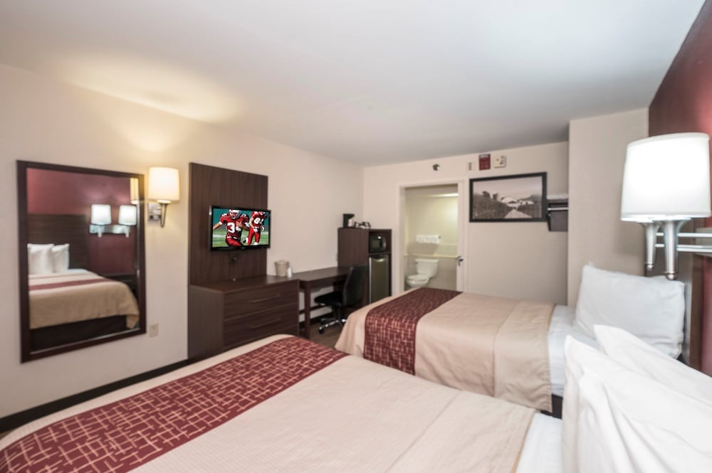 Red Roof Inn Lancaster - photo 14