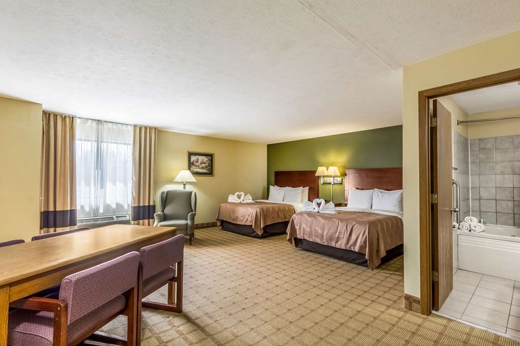 Quality Inn I 74 Batesville - photo 14