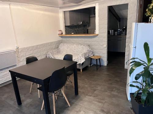 Location Des Roussel - last minute hotel in Unknown City