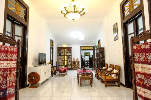 Griya Merbabu Asri Homestay — 4-Star Luxury Hotel in Salatiga, Indonesia