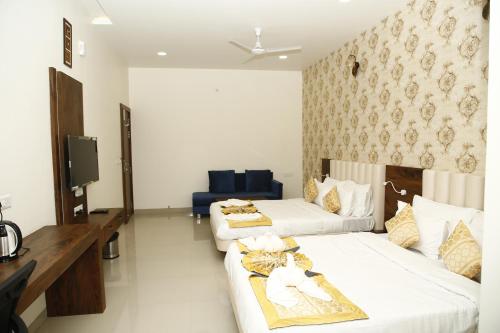 Hotel Manas Plus — Khandwa — photo 3