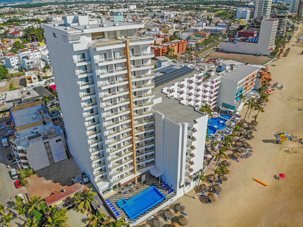 Pacific Palace Beach Tower Hotel in Mazatlan, Mexico