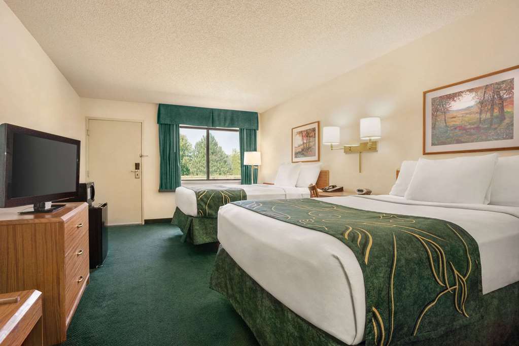 Travelodge by Wyndham Morrill - photo 12