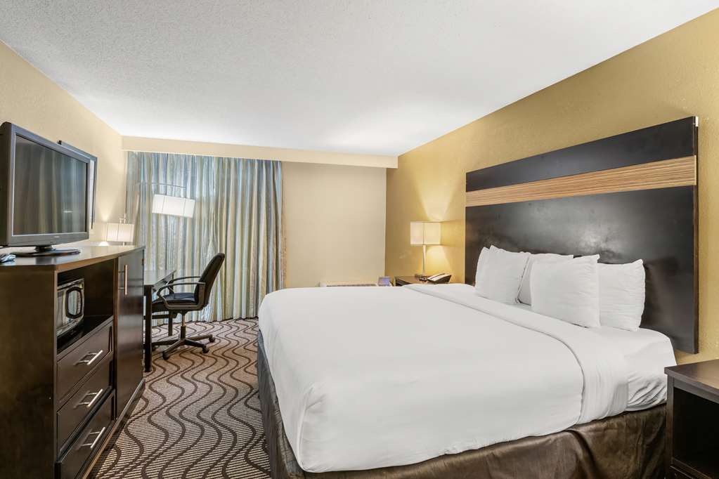 Red Lion Hotel Charlotte - photo 31