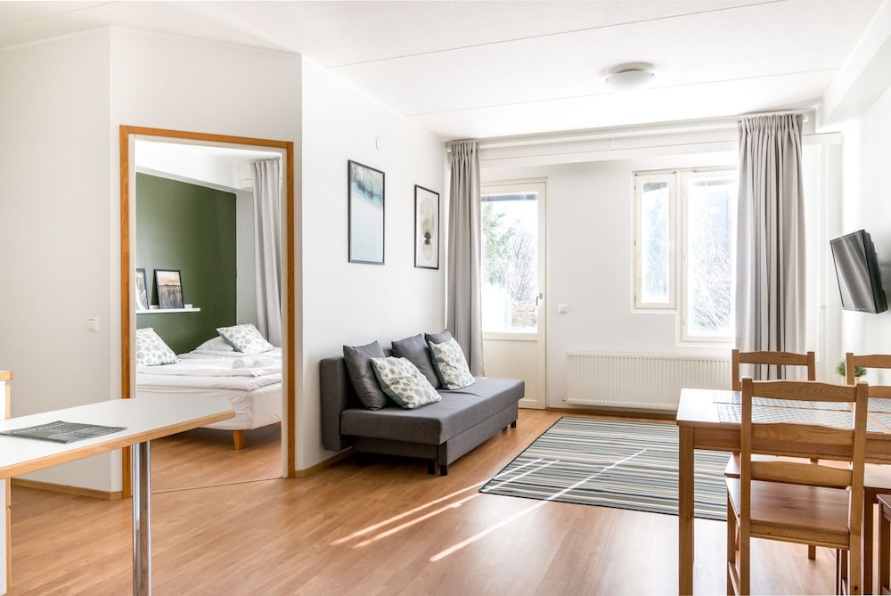 Hiisi Homes Vantaa Sauna Airport — 4-Star Luxury Hotel in Vantaa, Finland
