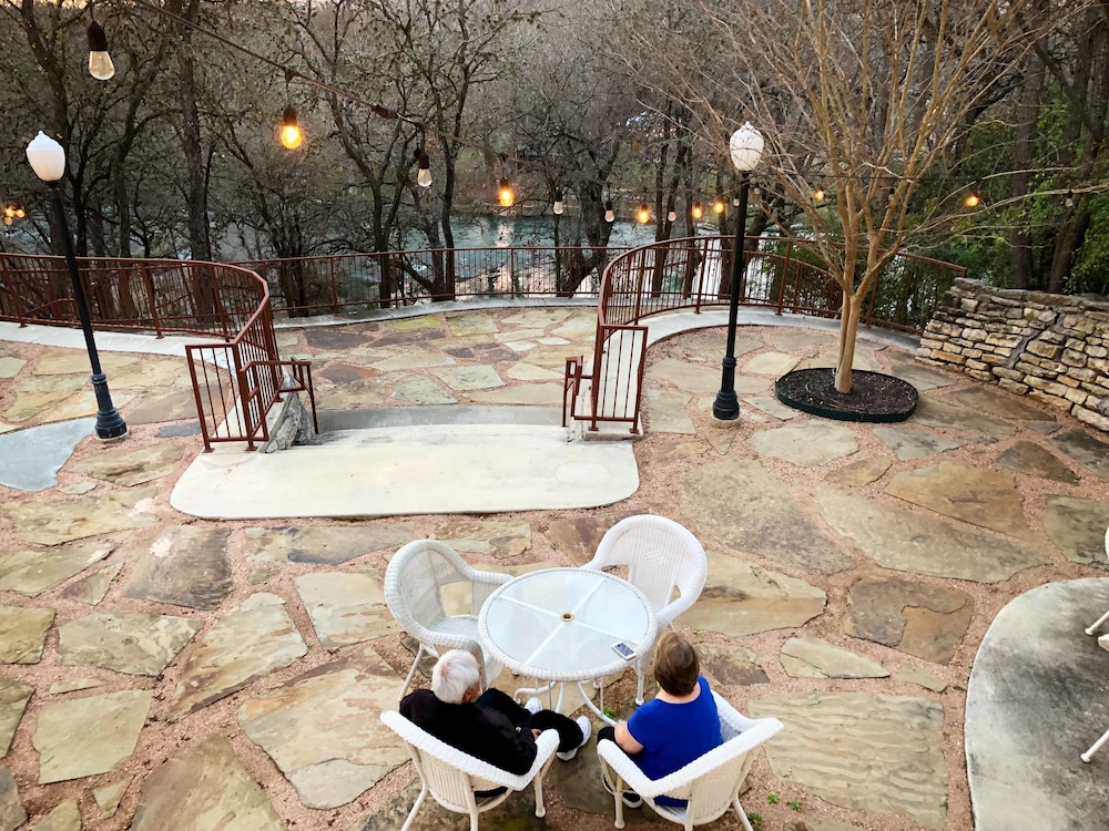 Gruene River Hotel & Retreat - photo 93