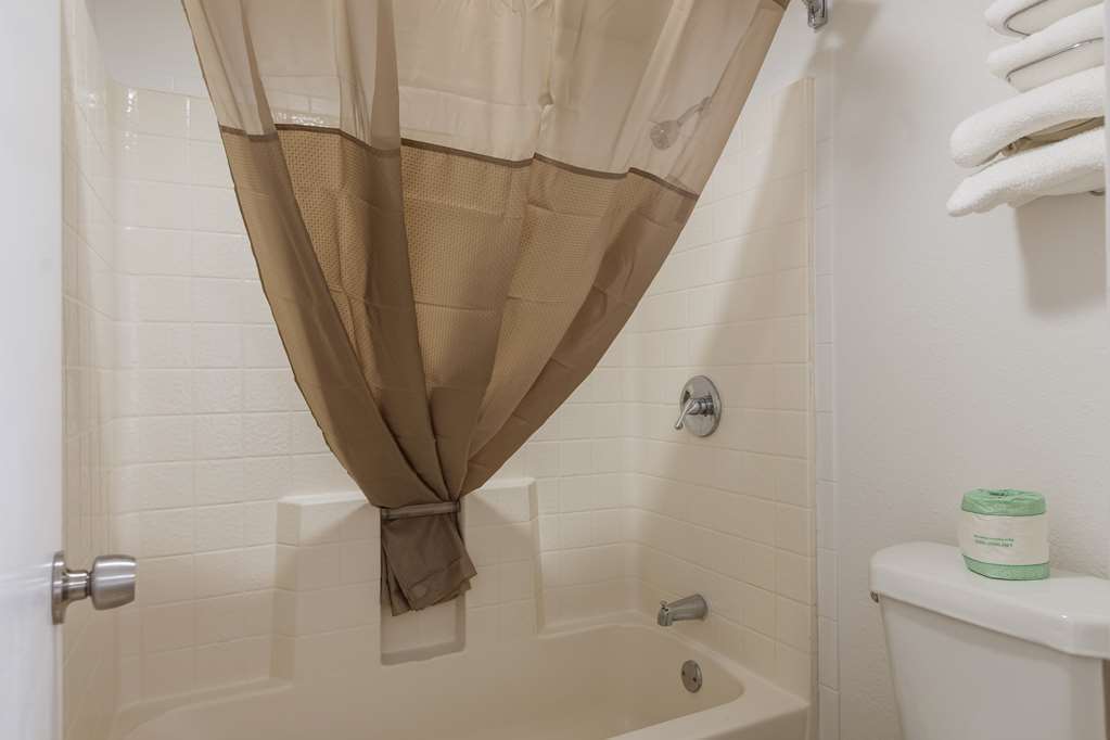 Motel 6 Van Buren AR - photo 24