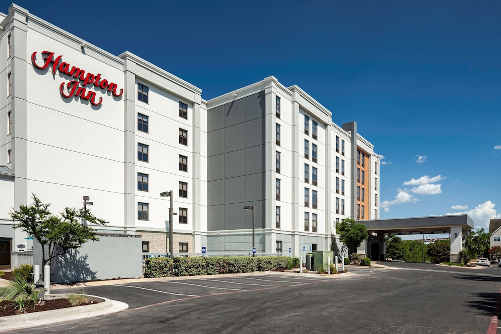 Hampton Inn Austin Round Rock - photo 35