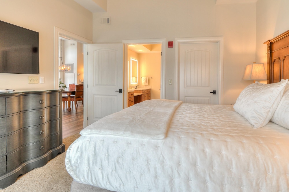 RiverStone Condo Resort & Spa - photo 16