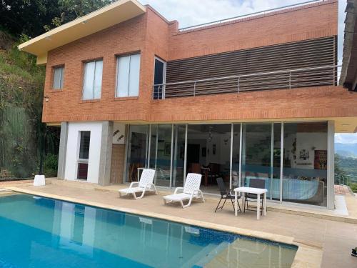 Casa Areca — 4-Star Luxury Hotel in Anapoima, Colombia
