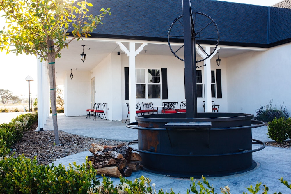 Vines RV Resort - photo 19