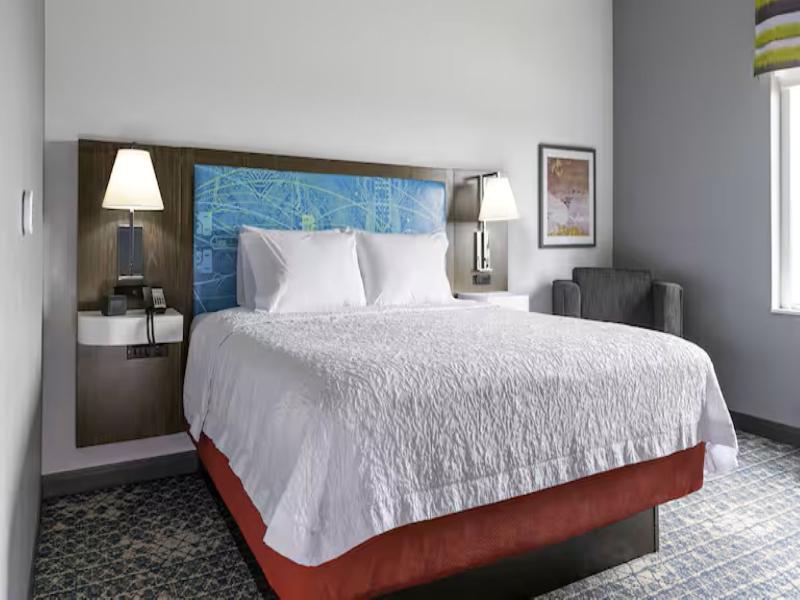 Hampton Inn & Suites Chico - photo 17