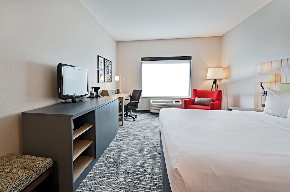Country Inn & Suites by Radisson Bloomington Normal Airport IL - photo 15