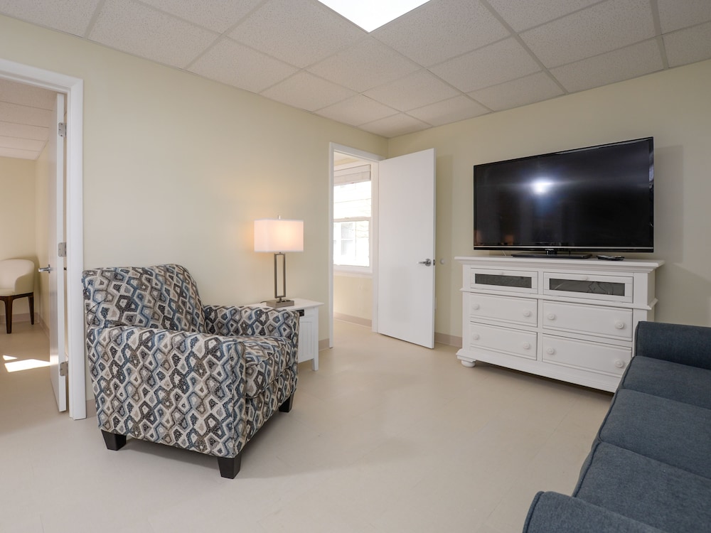The Wellington Hotel & Suites Oceanblock - photo 39