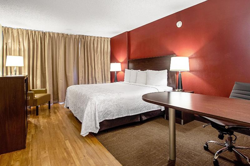 Red Roof Inn Wichita East - photo 41
