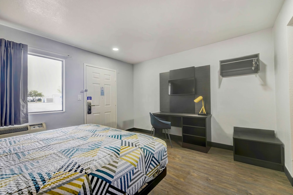 Motel 6 Denton Tx Unt - photo 26