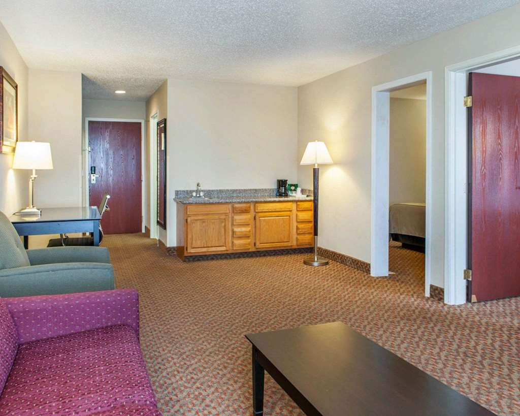 Comfort Inn Near Ouabache State Park - photo 45