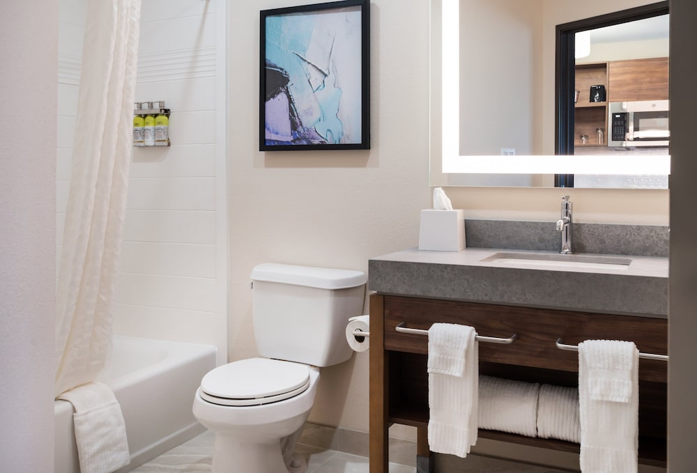 Candlewood Suites Lake Charles Sulphur by IHG - photo 33
