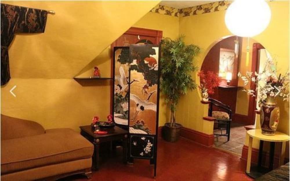 Central West End B&B - photo 13