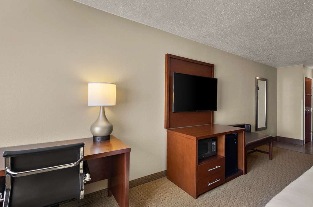 Comfort Inn Near Ouabache State Park - photo 30