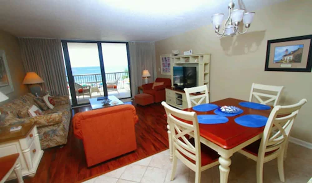 Regency Towers - photo 18