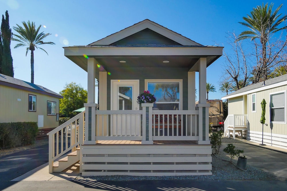 The Cottages at Golden Village Palms RV Resort - photo 22