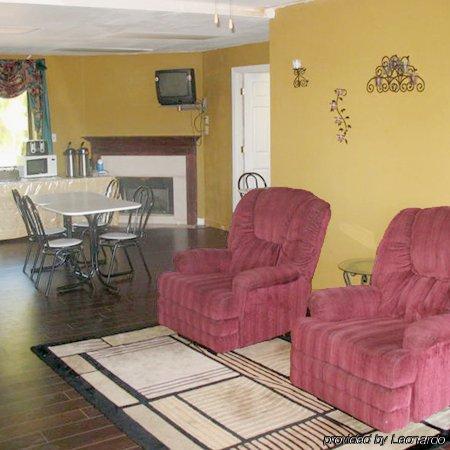 McMinnville Inn - photo 3