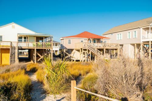 Heather Leigh by Oak Island Accommodations - photo 18