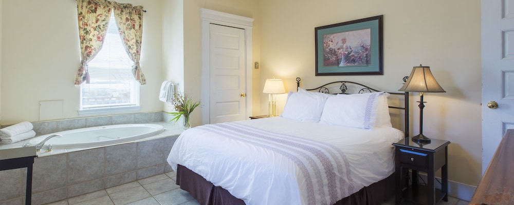 Chipman Hill Suites on Mecklenburg in Saint John, Canada