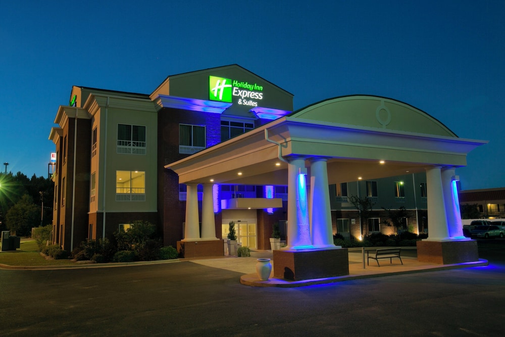 Holiday Inn Express Hotel & Suites Brookhaven by IHG in Brookhaven, United States