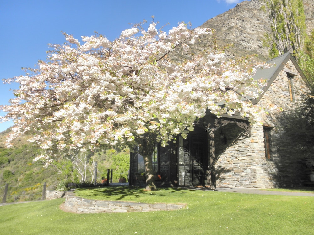 Trelawn Place - last minute hotel in Queenstown