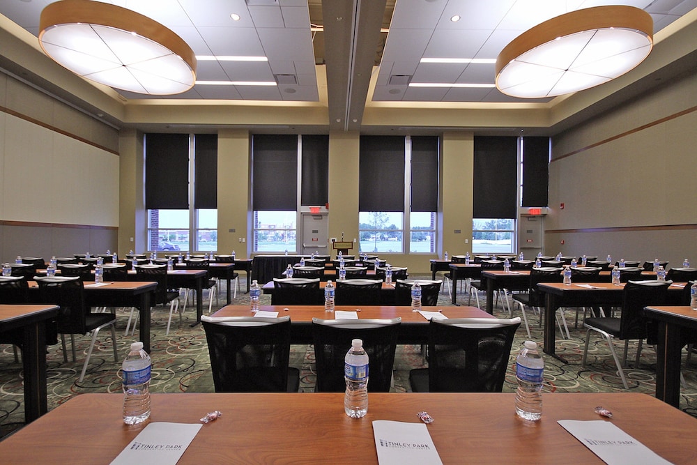 EVEN Hotel Chicago Tinley Park Conv Ctr by IHG - photo 38