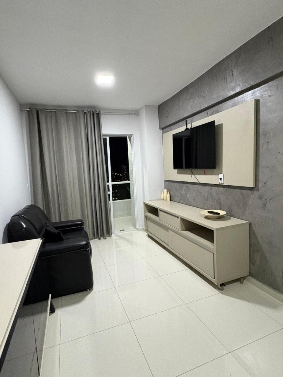Apartamento Novo Confortavel Lazer E Estacionamento Rapido Acesso Aos Pontos Turisticos — 4-Star Luxury Hotel in Belem, Brasil